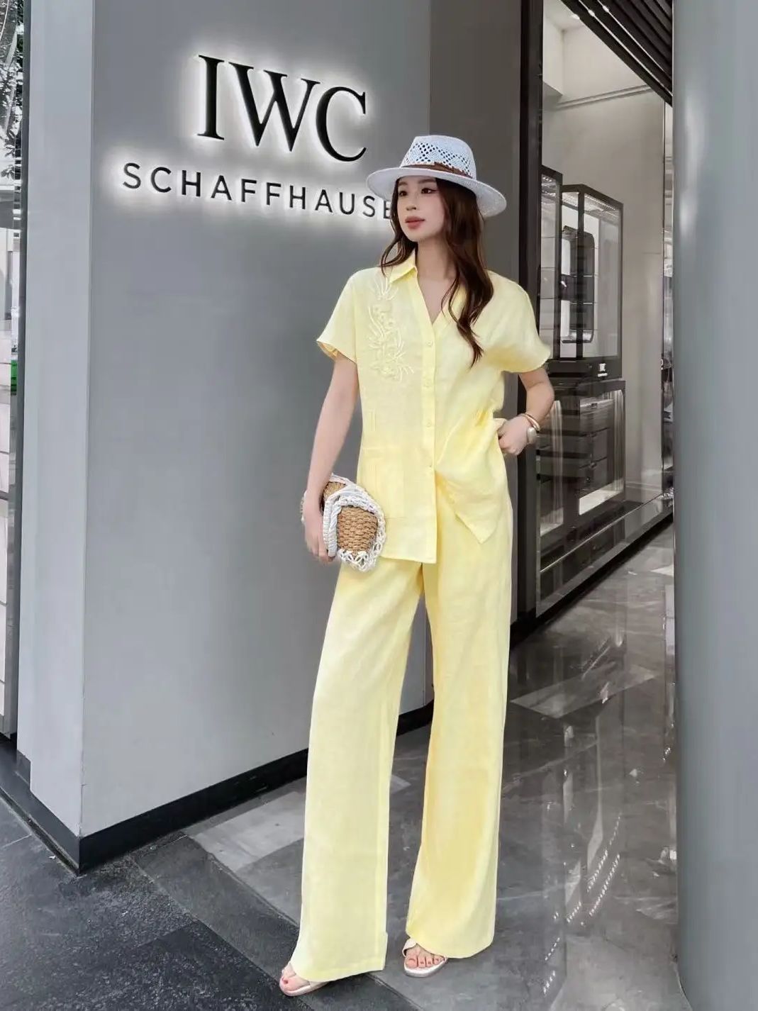 Minimalist style high quality  - مراجعة Linen Pant Wide وسعره